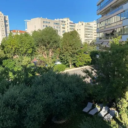 Apartment Beautiful 2mn Walking Distance From La Croisette And The