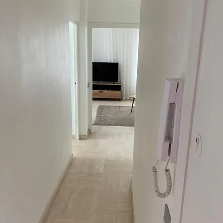 Beautiful 2mn Walking Distance From La Croisette And The Apartment Cannes